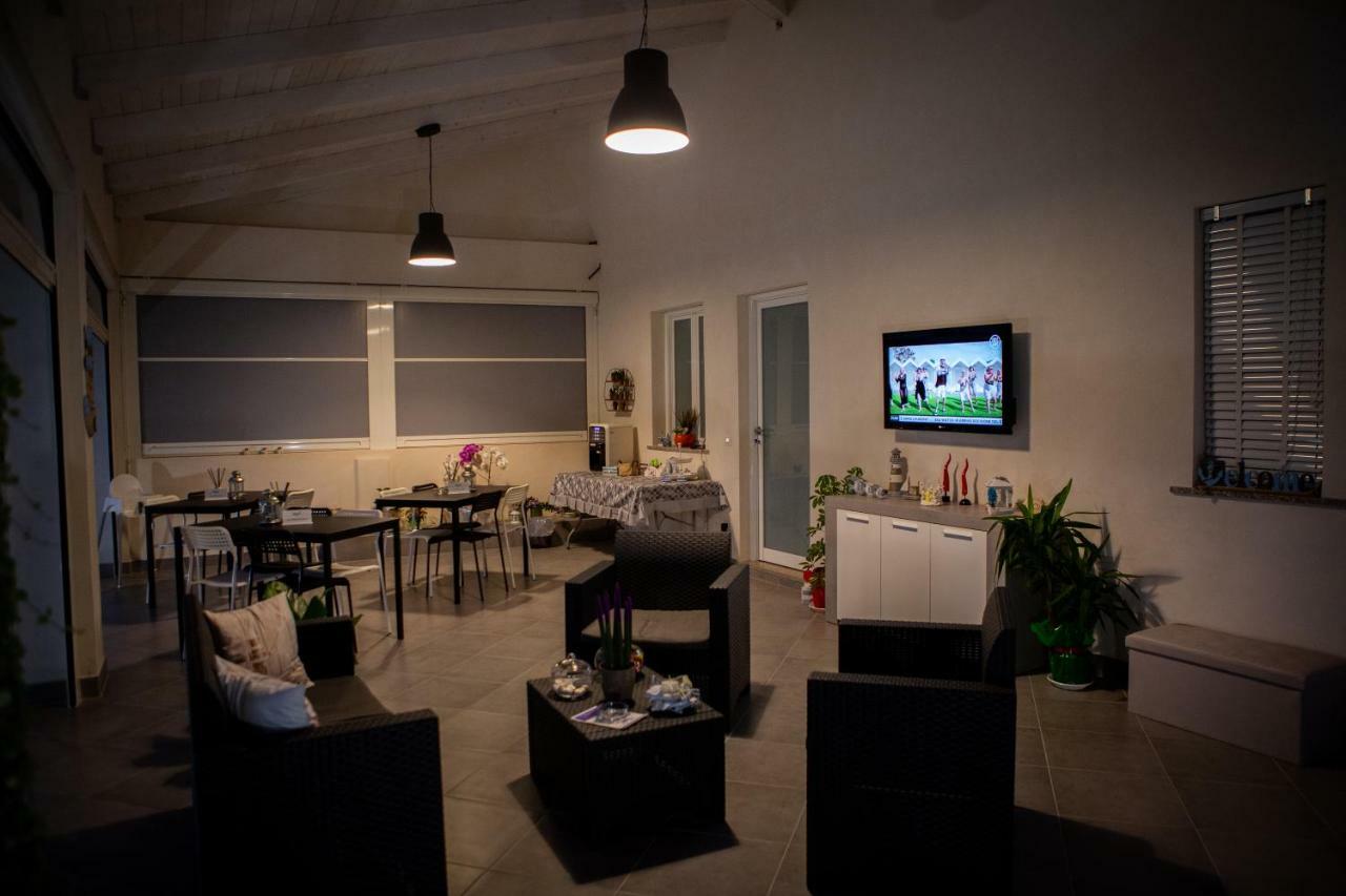 B&B Dionea Санта Мария ди Кастелабате Екстериор снимка